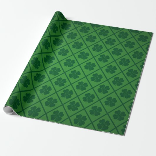 St Patricks Lucky Four Leaf Green Clover Pattern Geschenkpapier (Ungerollt)