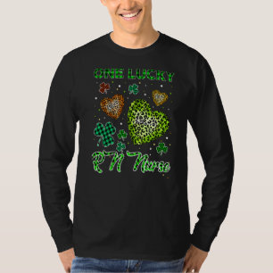 St Patricks One Lucky Rn Nurse Buffalo Leopard Hea T-Shirt