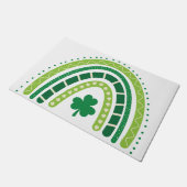 St. Patrick's Rainbow | Happy Whimsical Kleeblatt Fußmatte (Schrägansicht)