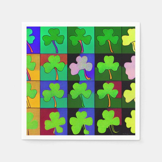 St. Patricks Servietten mit Shamrocks 2 (Vorderseite)