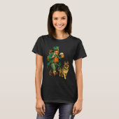 St. Patricks Tag Leprechaun mit Bier T-Shirt (Vorne ganz)