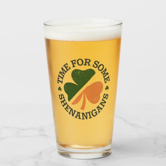 St. Patrick's Time for some Shenanigans Clover Glas (Vorne (Gefüllt))