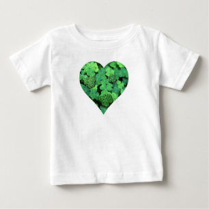 St. Patties Day, grünes Kleeblatt, Irische Herzen Baby T-shirt