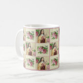 St. Therese die kleinen Rosen der Blume w/red Kaffeetasse (Vorderseite Links)
