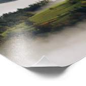 St. Thomas Kirche mit Bergen im slowenischen Foto (Ecke)