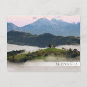 St. Thomas Kirche mit Bergen in Slowenien Bar Postkarte (Vorderseite)