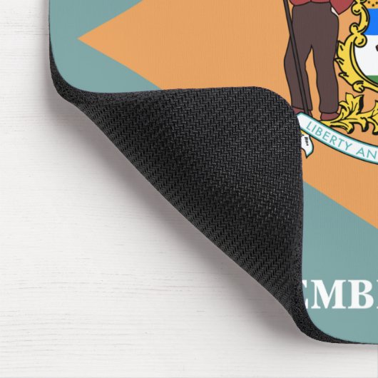 Staat der Delaware-Flagge Mousepad (Ecke)
