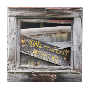 Staat-Eigenschaft Fliese