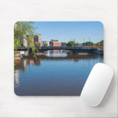 Staat Straßenbrücke durch den Fluss Milwaukee Mousepad (Mit Mouse)