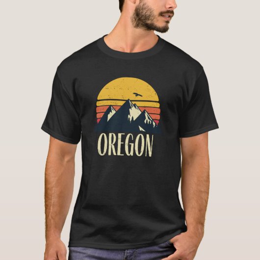 Staats-Gebirgssonnenuntergang Oregons Retro T-Shirt (Vorderseite)