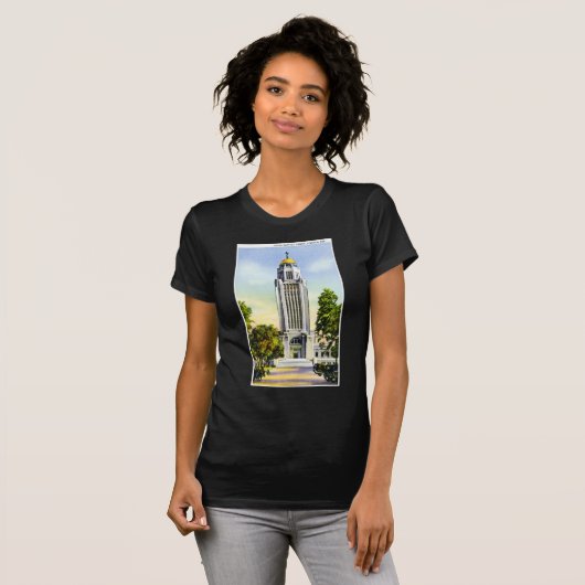 Staats-Hauptstadts-Turm, Lincoln, Nebraska T-Shirt (Vorne ganz)