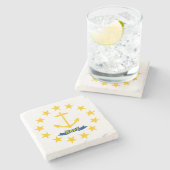 Staatsflagge auf der Insel Rhode Steinuntersetzer (Seitenansicht)