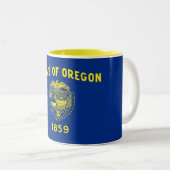 Staatsflagge Oregon Zweifarbige Tasse (VorderseiteRechts)