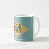 Staatsflagge von Delaware (DE, USA) Kaffeetasse (VorderseiteRechts)