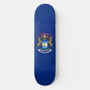 Staatsflagge von Michigan Skateboard