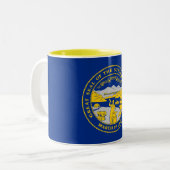 Staatsflagge von Nebraska Zweifarbige Tasse (Vorderseite Links)