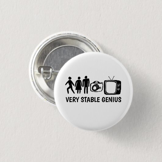 STABLE GENIUS Person Woman Man Camera TV Button (Vorne & Hinten)