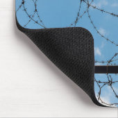 Stacheldraht in Amna Suraka Mousepad (Ecke)