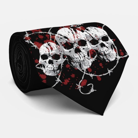 Stachelschädel Krawatte (Gerollt)