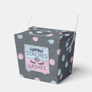 Staches oder Peitschengeschlecht decken Geschenkschachtel