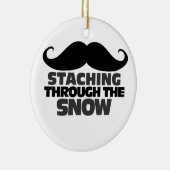 Staching durch den Schnee Keramik Ornament (Rechts)