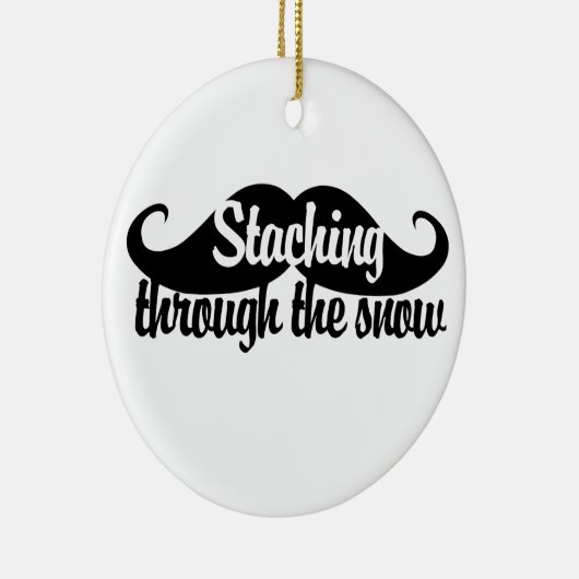 Staching durch den Schnee Keramik Ornament (Rechts)