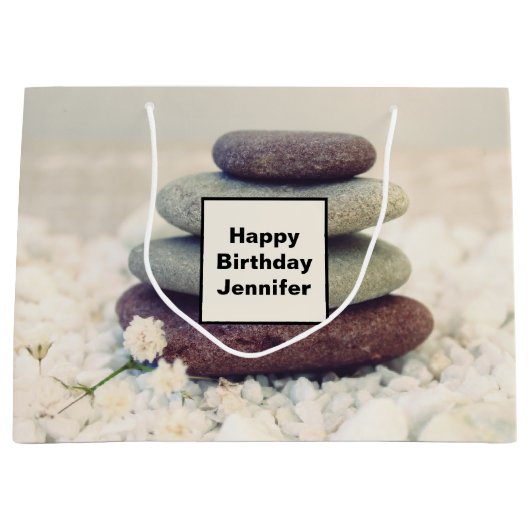 Stacks Meditative Cairn Geburtstag Große Geschenktüte (Vorderseite)
