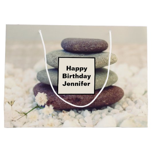 Stacks Meditative Cairn Geburtstag Große Geschenktüte (Rückseite)