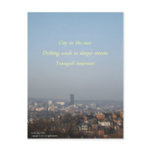 Stadt im Sun Haiku Postkarte