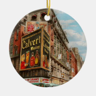 Stadt - NY - Geschmacksrichtungen und Macy's 1942 Keramik Ornament