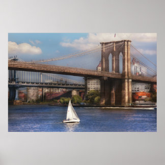Stadt - NY - Segeln unter der Brooklyn Bridge Poster