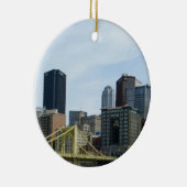 Stadt Pittsburgh mit Brücken Keramik Ornament (Rechts)