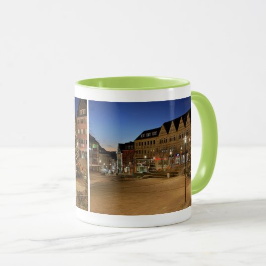 Stadt Siegen Marktplatz zur blauen Stunde Tasse (VorderseiteRechts)