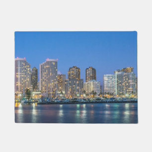Stadt-Skyline von Waikiki Fußmatte