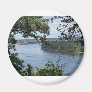 Stadt von Dubuque, Iowa auf dem Fluss Mississipi Magnet