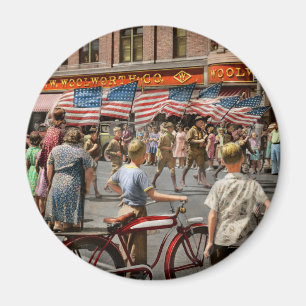 Stadt - Watertown WI - Kleinstadtparade 1941 Magnet