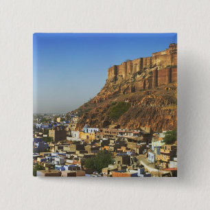 Stadtbild der Blauen Stadt mit Meherangarh, der Button
