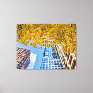 Stadtbild Skyline und Herbstbaum Leinwanddruck