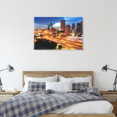 Stadtblick im Stadtzentrum Leinwanddruck (Insitu (Schlafzimmer))