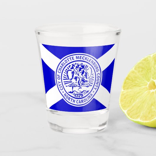 Stadtflagge Charlotte Schnapsglas (Vorderseite)