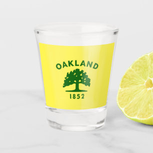 Stadtflagge von Oakland Schnapsglas