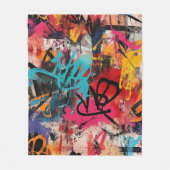 Städtische Graffiti-Collage mit kräftigen Farben F Fleecedecke (Vorderseite)