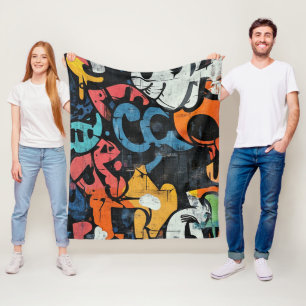 Städtische Graffiti-Collage mit kräftigen Farben   Fleecedecke