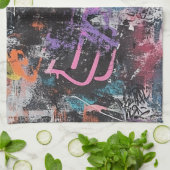 Städtische Graffiti-Collage mit kräftigen Farben Geschirrtuch (Gefaltet)