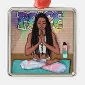 Städtische Kunst | Hübsche Frau, die Meditation du Ornament Aus Metall (Vorne)