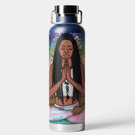 Städtische Kunst | Hübsche Frau, die Meditation du Trinkflasche (Rückseite)