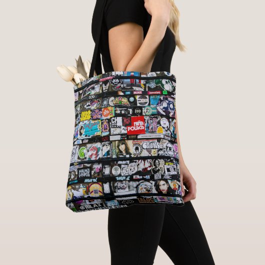 Städtische Sticker-Kunst Tasche (Von Nahem)