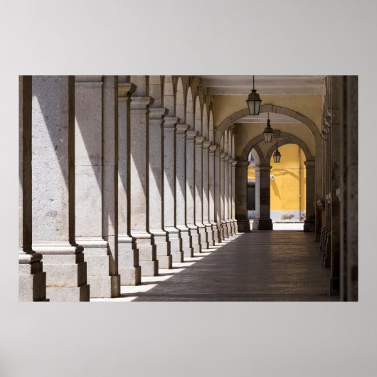 Städtischer Straßenkorridor Poster (Vorne)