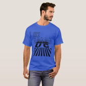 STÄDTISCHES MÄDCHEN T-Shirt (Vorne ganz)