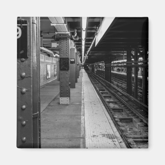 städtisches U-Bahn-Foto Magnet (Vorne)